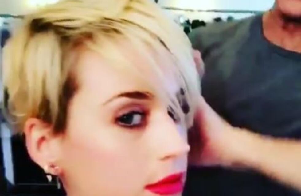 Katy Perry sorprendió con un osado cambio de look a días de su ruptura con Orlando Bloom