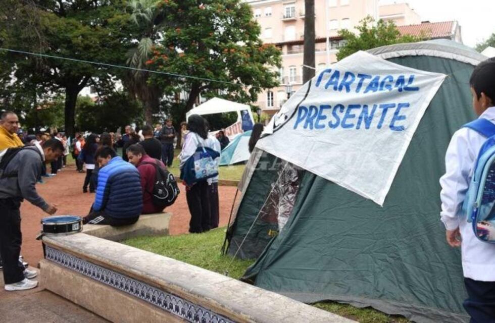 Empresarios salteños se manifestaron en contra del reclamo docente