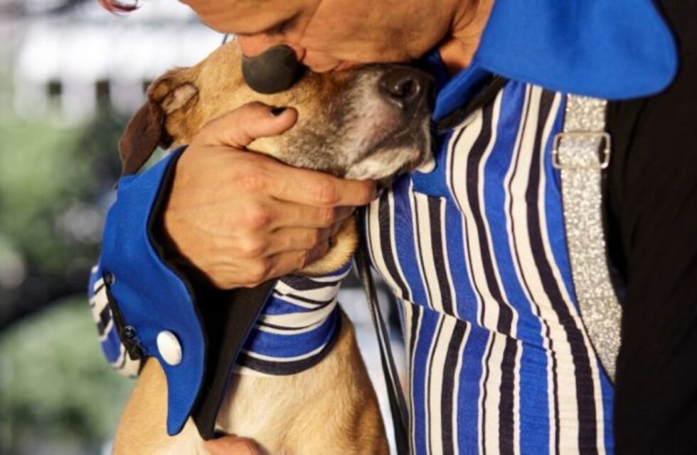 El Payaso Luky y su perro Tomy, en el Paseo de las Artes