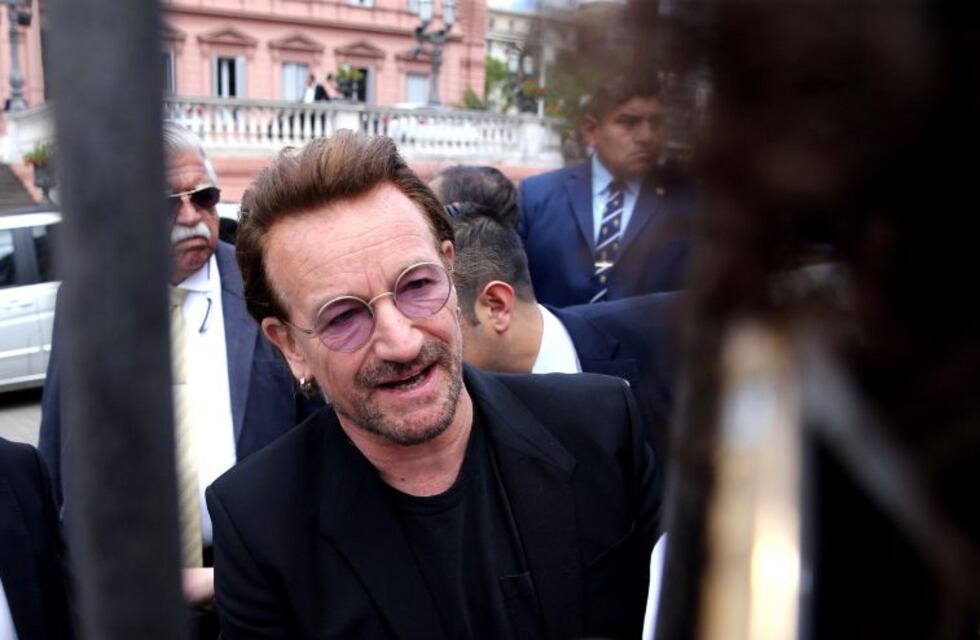 Así disfrutó Bono de la noche porteña en Palermo