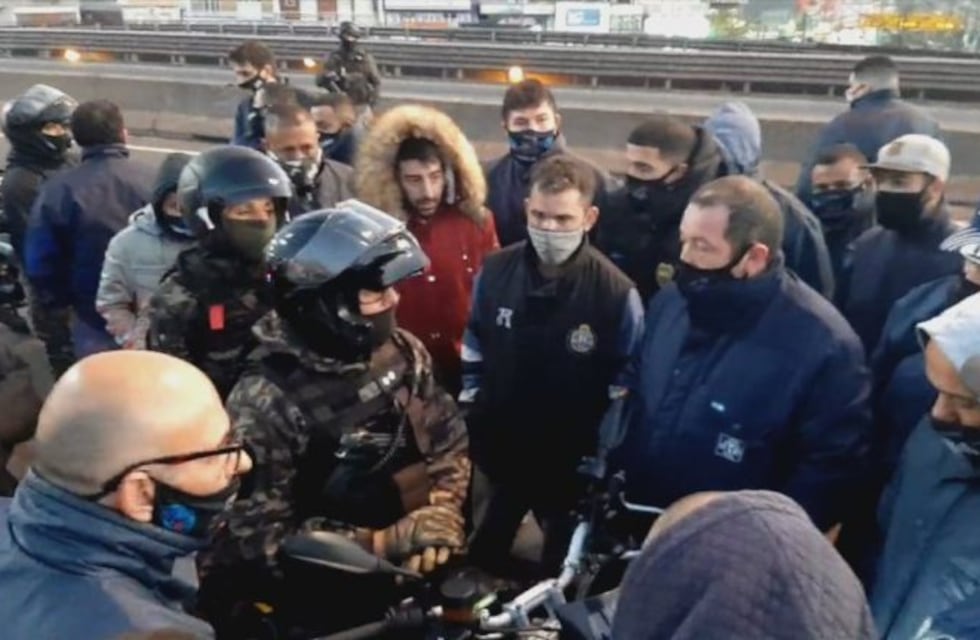 Asesinato del colectivero: Berni prometió un "plan de seguridad" pero el paro continúa