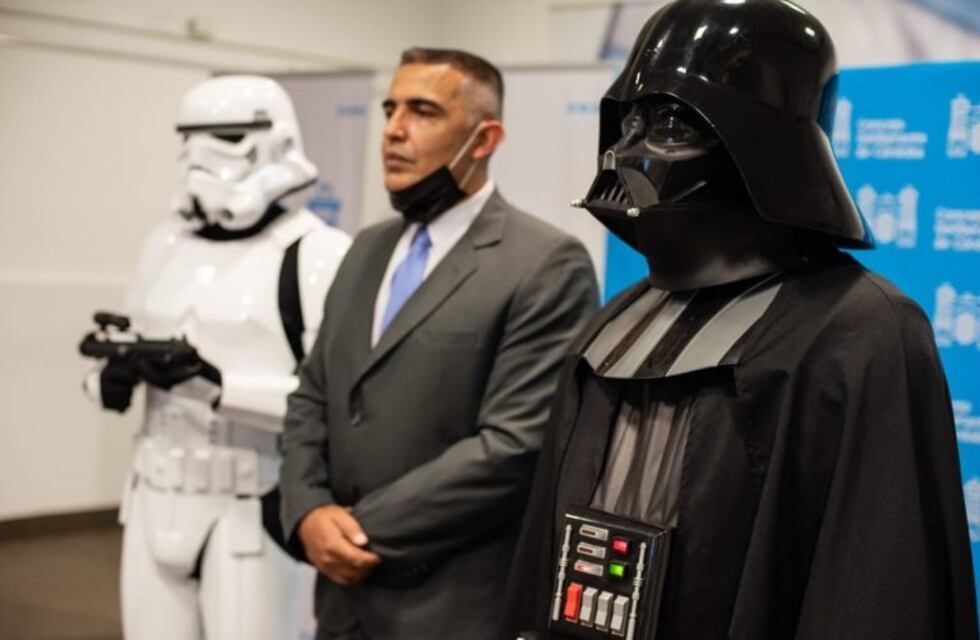 Un reconocimiento de otra galaxia para el Darth Vader cordobés