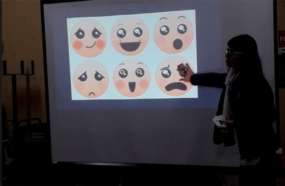 Se realizaron charlas sobre la violencia contra las mujeres en escuelas tucumanas