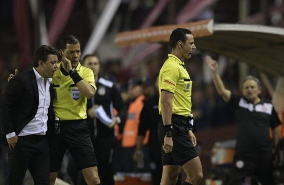 La Conmebol reconoció los errores del VAR en la semifinal entre River y Lanús