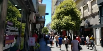 La actividad en las peatonales transcurrió sin sobresaltos\u002E (@FAVIOJAVIERACOS)