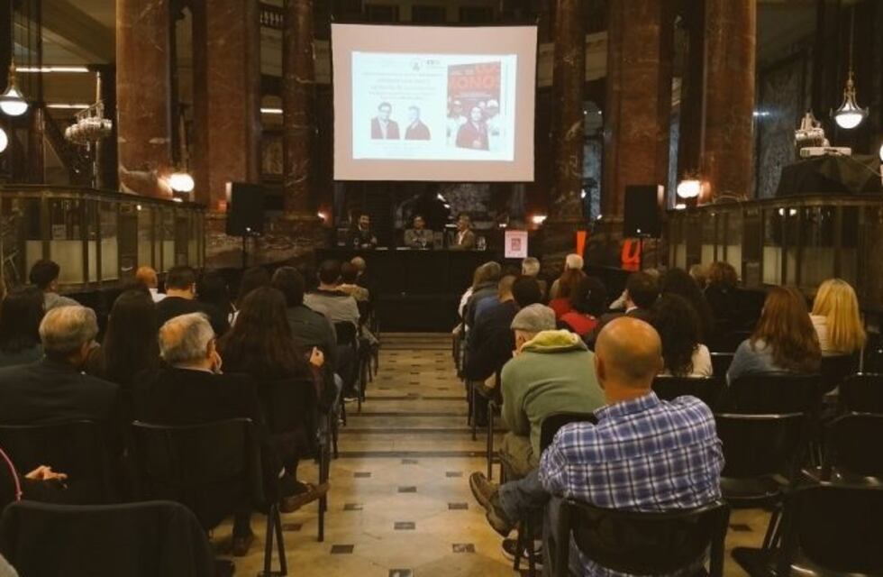 Un autor del libro de "Los Monos" dijo que esperaba una reacción de parte de los Cantero