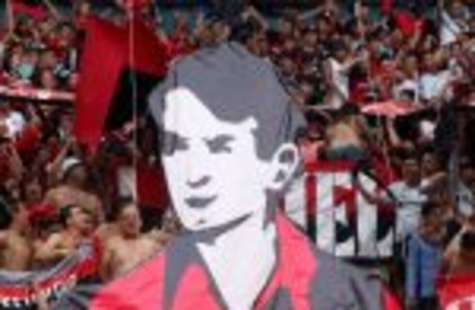 Newell's y River no jugarán de noche por la interna de la barra brava rojinegra