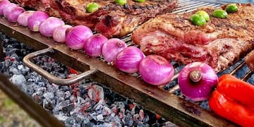 Un evento en Córdoba con gastronomía, música, identidad cultural regional y actividades para todas las edades.