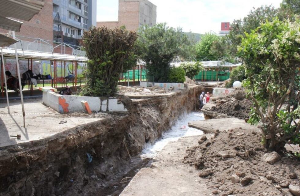 Carlos Paz: avanza la obra del desagüe pluvial en Alem y Las Heras