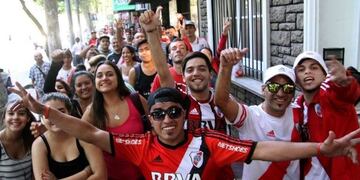 Hinchas de River en Mendoza