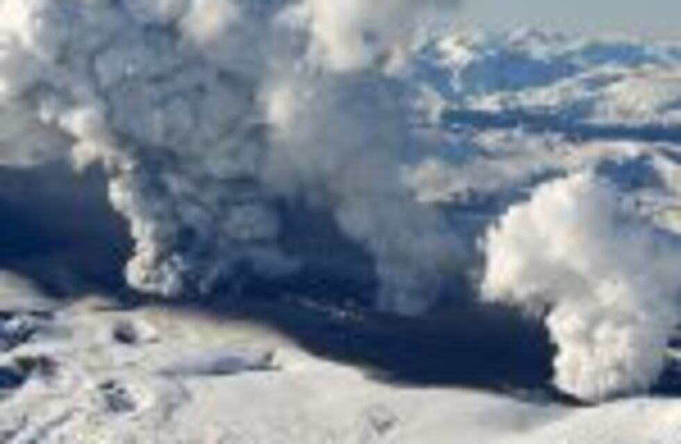 Alerta amarilla en Chile por la actividad del volcán Hudson