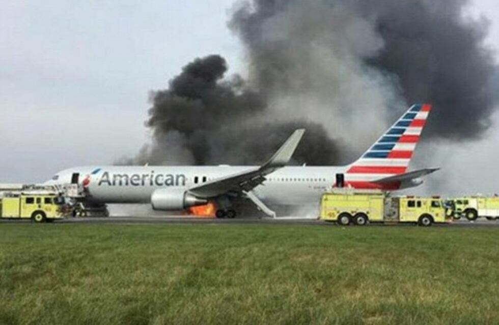 Un avión se incendió cuando iba a despegar en el aeropuerto internacional de Chicago