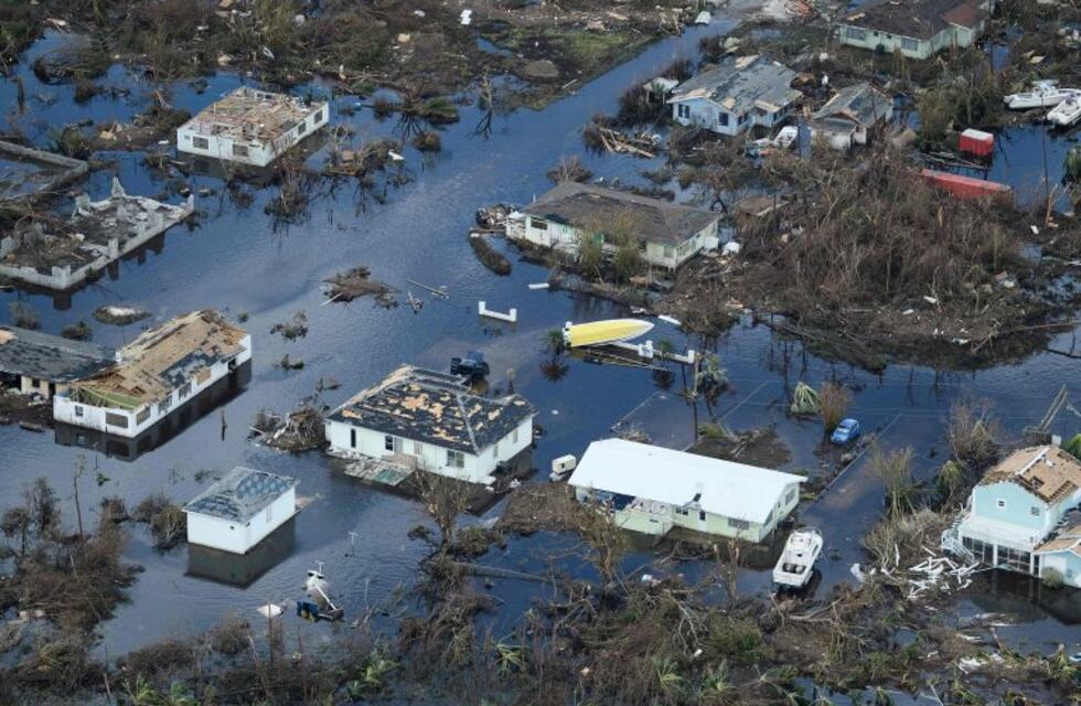 Las impactantes imágenes satelitales que muestran a Bahamas antes y después de la destrucción del huracán Dorian