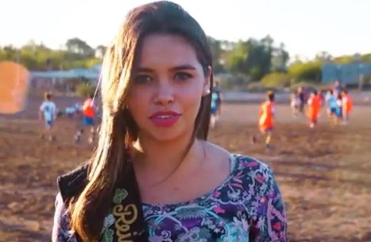 La soberana vendimial de La Paz, Ludmila Fernández, solicita apoyo para el Club Defensores del Este\u002E