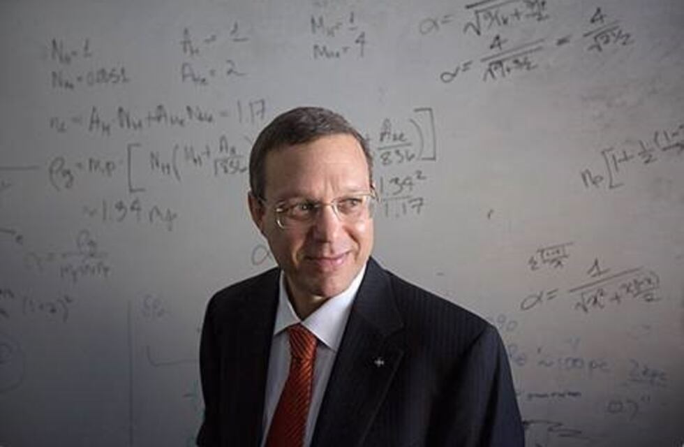 Una nave extraterrestre estaría moviéndose cerca de la Tierra