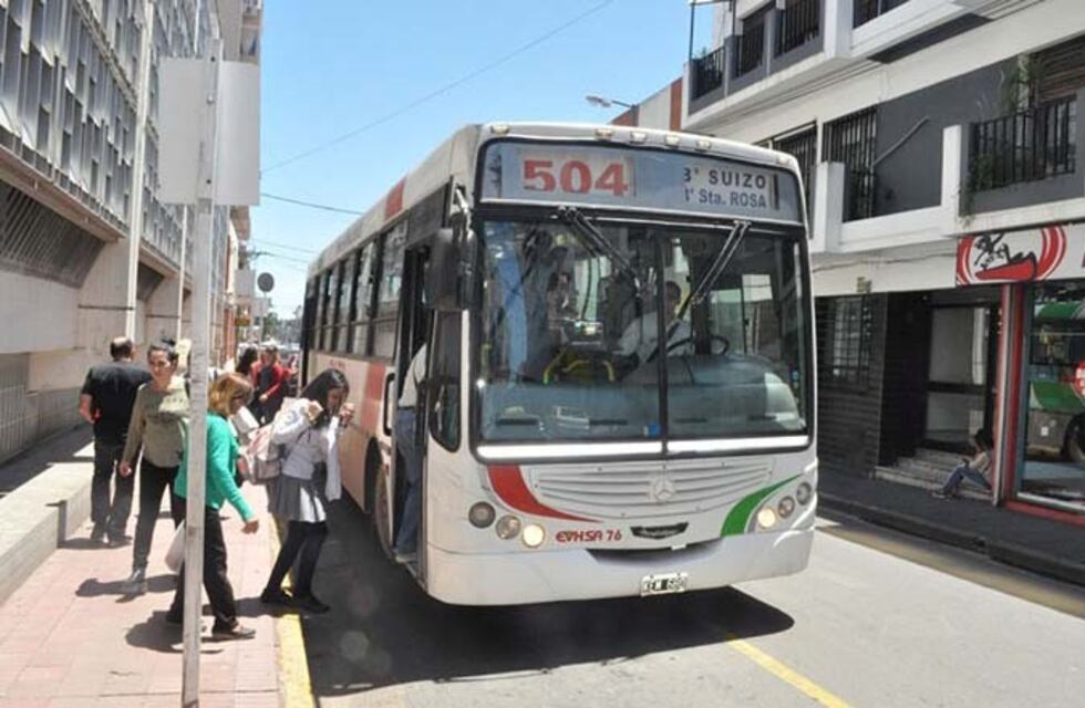 ¡Atención! Colectivos cambian el recorrido por obras en el centro