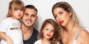Wanda Nara, Mauro Icardi y sus dos hijas (Foto: Instagram)