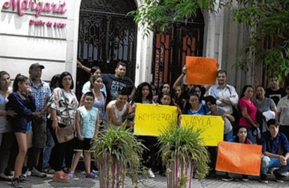 Estudiantes de 15 escuelas denunciaron a una agencia de turismo por estafa