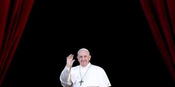 Vatican City (Vatican City State (holy See)), 25/12/2019\u002E- Pope Francis delivers the traditional Urbi et Orbi Christmas Day blessing from the central balcony of St\u002E Peter's Basilica at the Vatican, 25 December 2019\u002E (Papa) EFE/EPA/Riccardo Antimiani