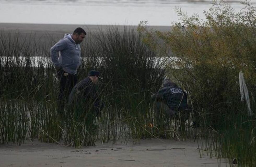 Los restos hallados en Punta Lara pertenecen a una niña de entre 5 y 6 años