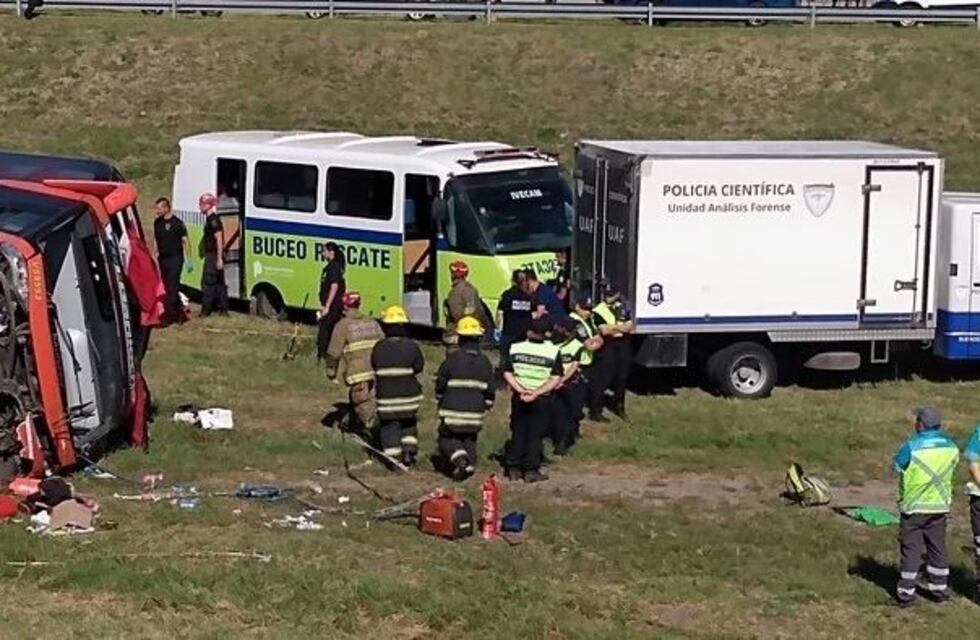 El desesperado audio de uno de los choferes tras el accidente en ruta 2: "Se durmió"
