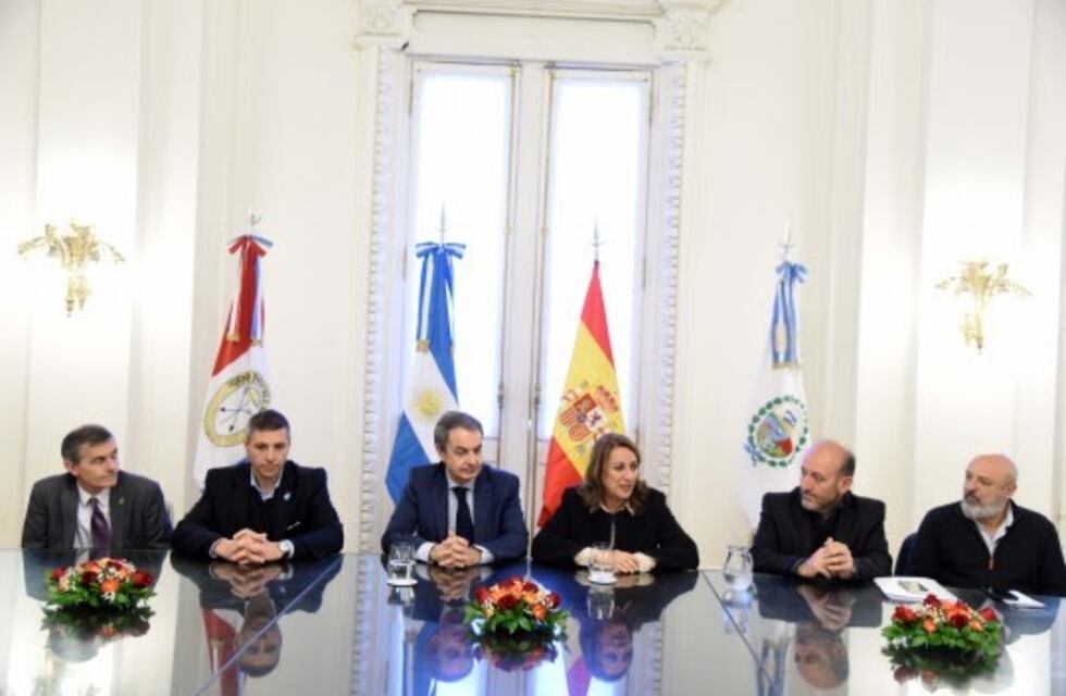 Fein recibió al ex presidente español José Luis Rodríguez Zapatero