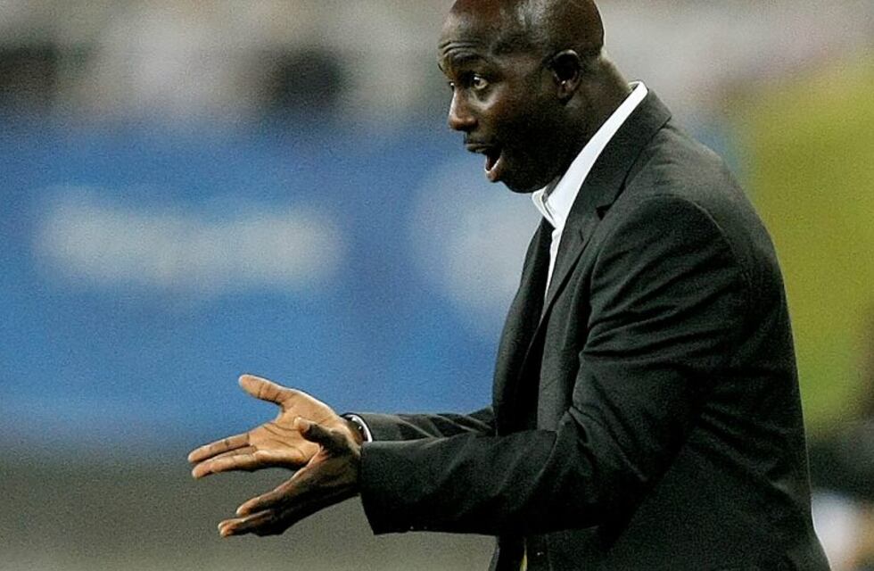 FIFA suspendió de por vida a un ex jugador nigeriano que le hizo un gol Argentina en un mundial