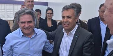 El diputado nacional Luis Borsani (UCR), junto a Alfredo Cornejo\u002E