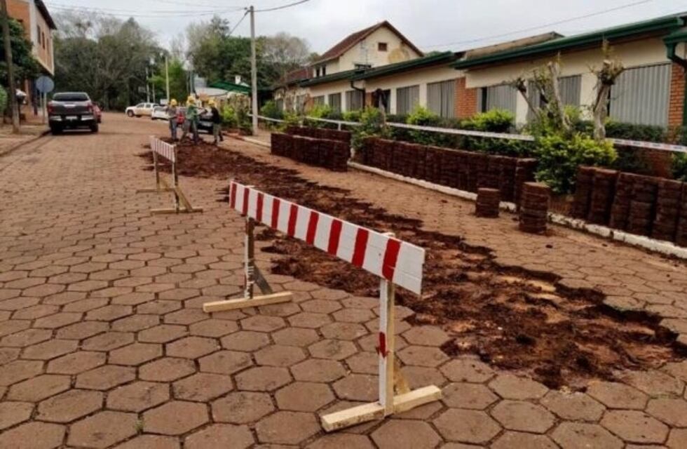 La municipalidad de Eldorado trabaja en arreglos de calles, espacios públicos y embellecimiento de la ciudad