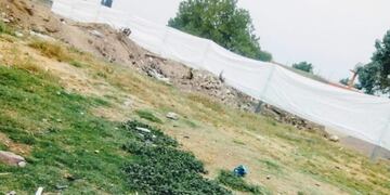 Indignación en Cerrillos por un cementerio improvisado en el centro del pueblo (Facebook Mario Abalos)