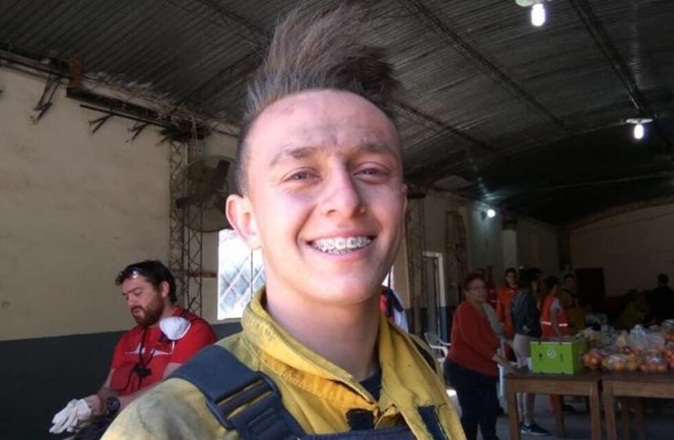 La Cumbre: bomberos se recuperan para volver a la zona del incendio