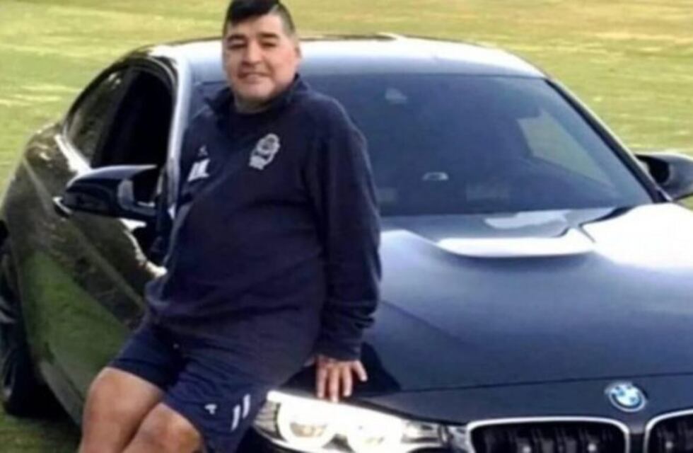 Maradona se muda para estar más cerca de Gimnasia: su casa tendrá pileta con cascada y cancha de fútbol 5