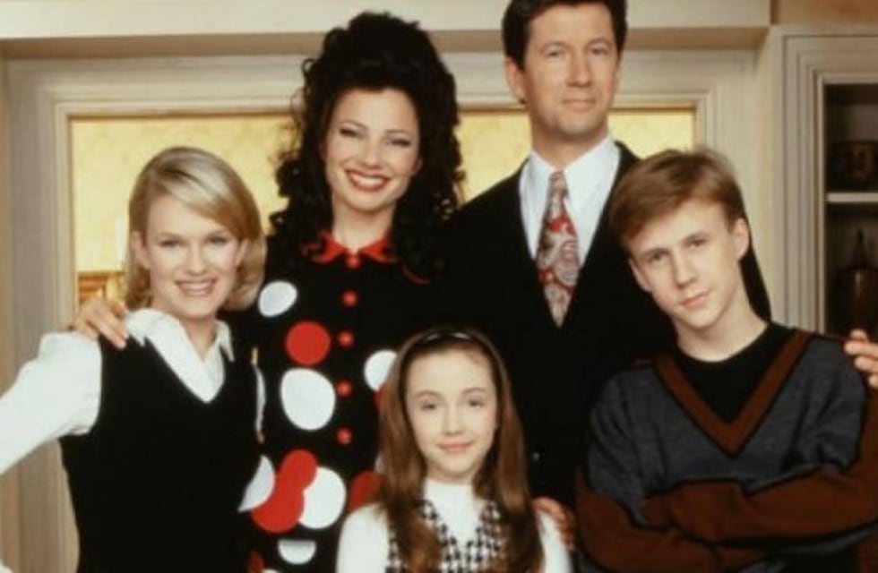 La increíble transformación de Benjamin Salisbury, el travieso chico de "La Niñera"