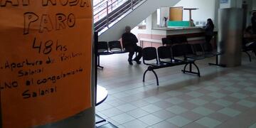 Paro de APROSA por aumento salarial y la apertura de paritarias