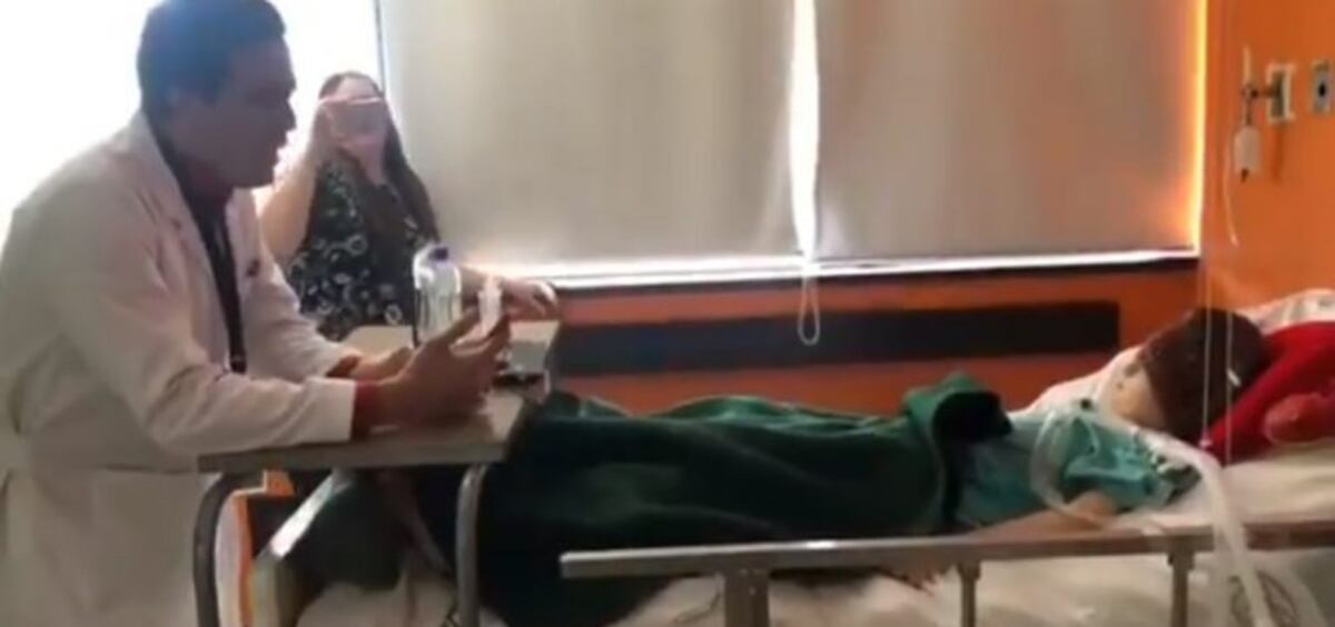 Homenajearon a un médico de México por incentivar a un niño que estaba internado