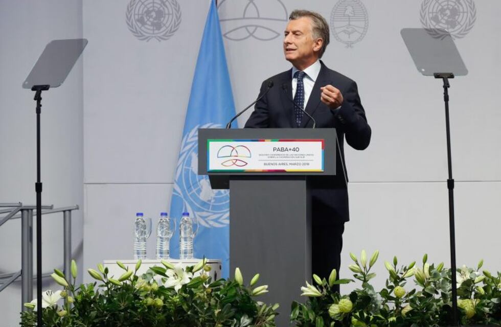 Mauricio Macri prometió $32.000 millones a las obras sociales a cambio de paz sindical