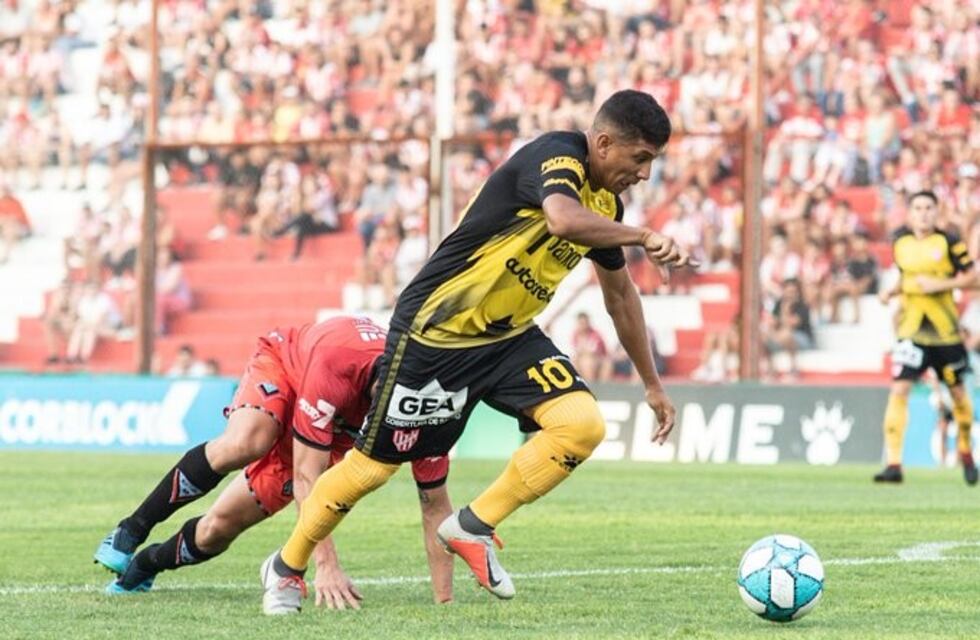 El gol del Monito Silva le trajo algo de alivio a Instituto, en el empate con Brown (A)