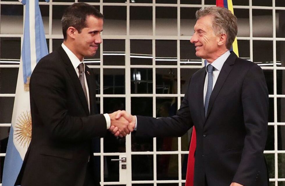 El Gobierno se mostró en contra del uso de la fuerza en Venezuela para derrocar a Maduro