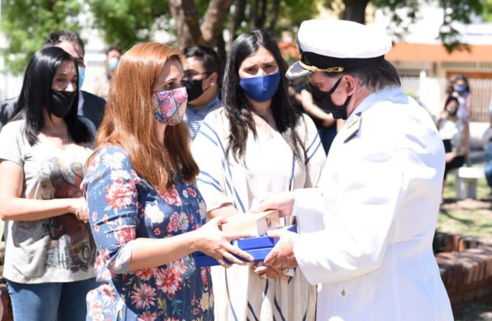 Nombraron a una plaza "Capitán de Corbeta Víctor Andrés Maroli" en honor al único tripulante cordobés del ARA San Juan