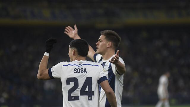 Boca y Talleres se cruzan en la Bombonera. Hubo un par de goles anulados en la primera etapa.