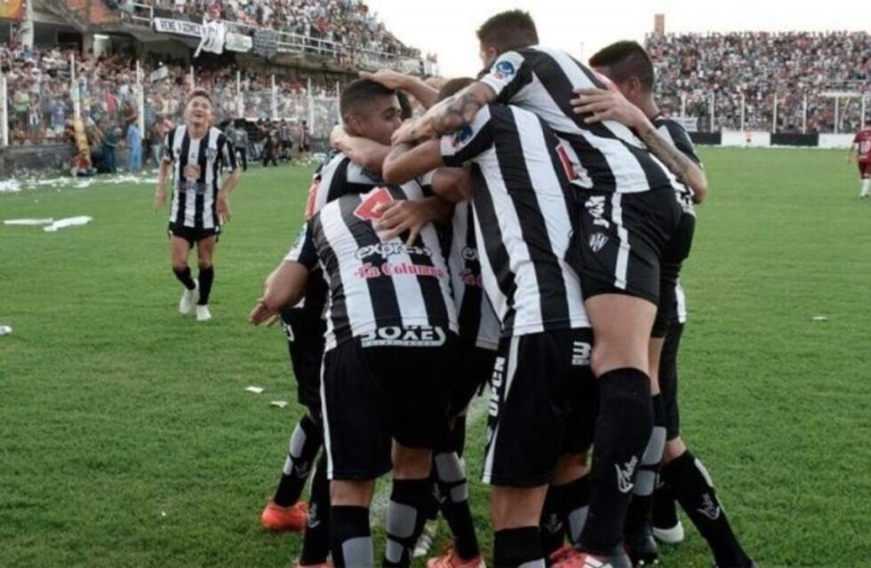 Central Córdoba con un sólo cambio para enfrentar a Talleres