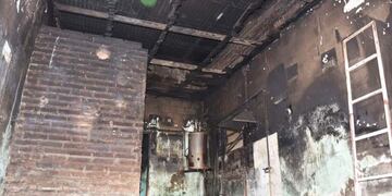 Incendio en una vivienda de Santa Rosa (El Diario)