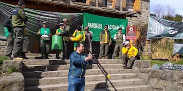 Renovaron los contratos de los brigadistas en Bariloche