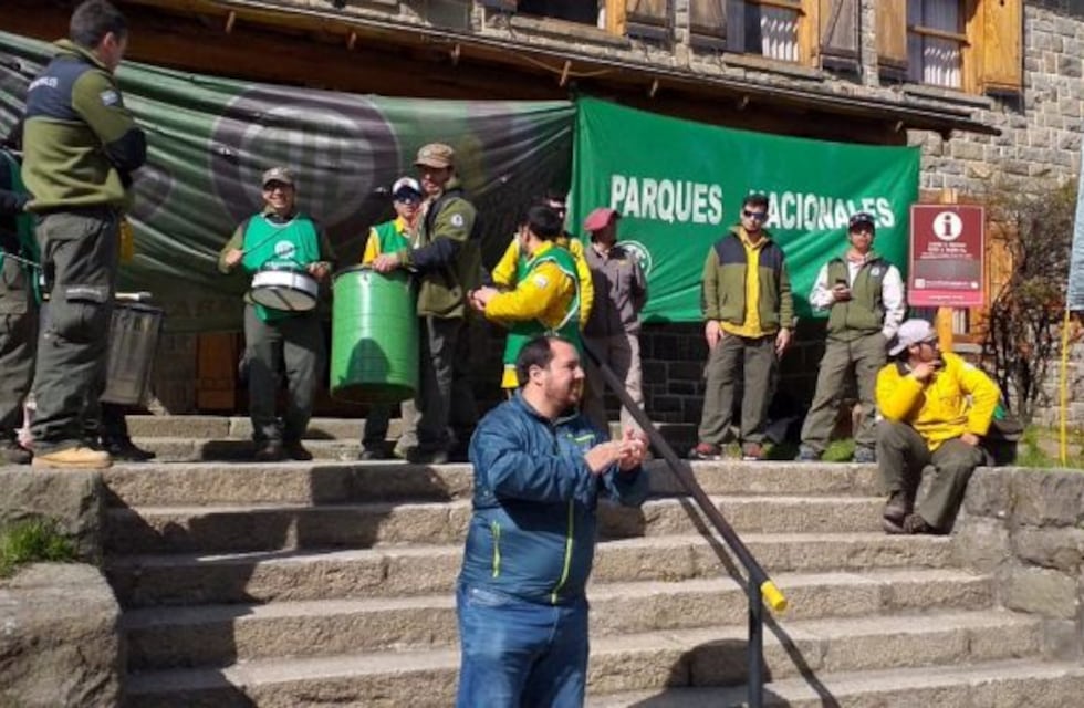 Renovaron los contratos de los brigadistas en Bariloche