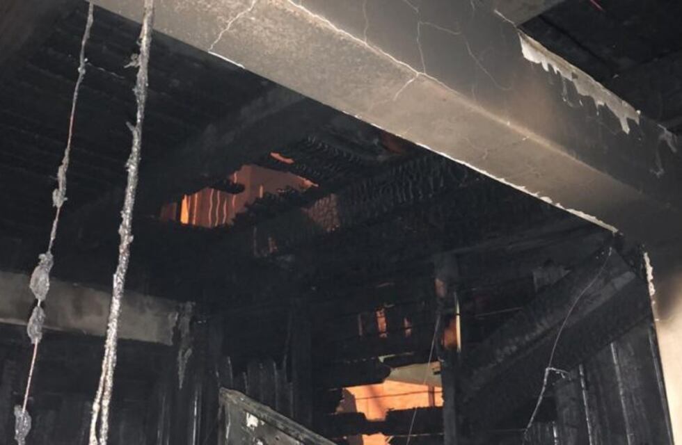 Se incendió una casa en Iguazú que dejó la muerte de un perro