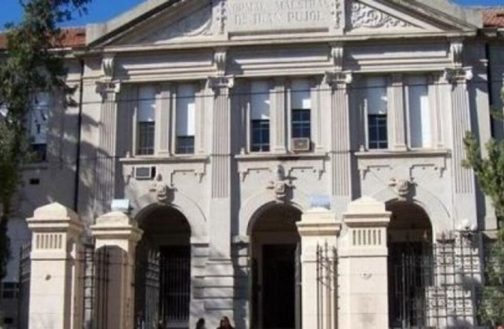 Pidieron que la causa por el abuso sexual en la escuela Normal sea elevada a juicio