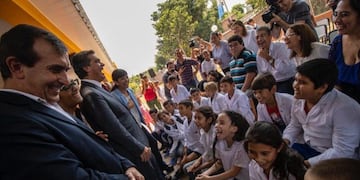 Se inauguró el nuevo edificio del Jardin de Infantes 178