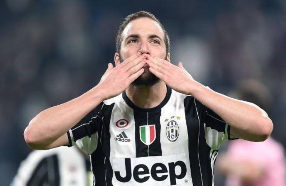 En Italia afirman que Gonzalo Higuaín va a ser papá