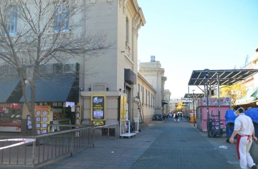 Coronavirus: descartan contagios entre empleados del Mercado Norte