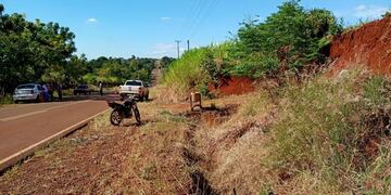 La menor de nueve años caminaba a la vera de la ruta con su bicicleta\u002E Tiene traumatismo encéfalo craneal y fue derivada a Posadas\u002E
